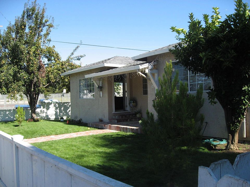 1st image of 198 Buckingham Ave