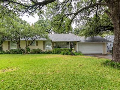 2114 Cardinal Ln, Fort Worth, TX, 76111