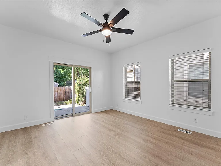 6209 W Filly St — Photo 9