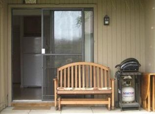 553 Vail Colony #3, Fox Lake, IL 60020