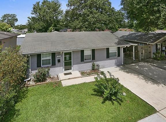 2nd image of 3279 Glen Eagle Ln