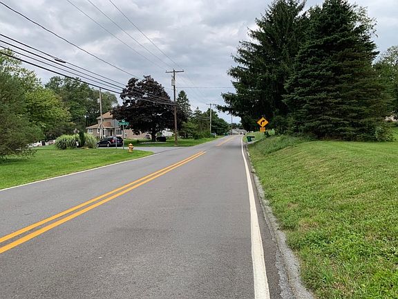4th image of 7679 Manor Dr