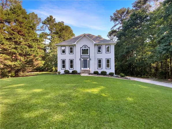 120 Blackberry Run, Fayetteville, GA 30214