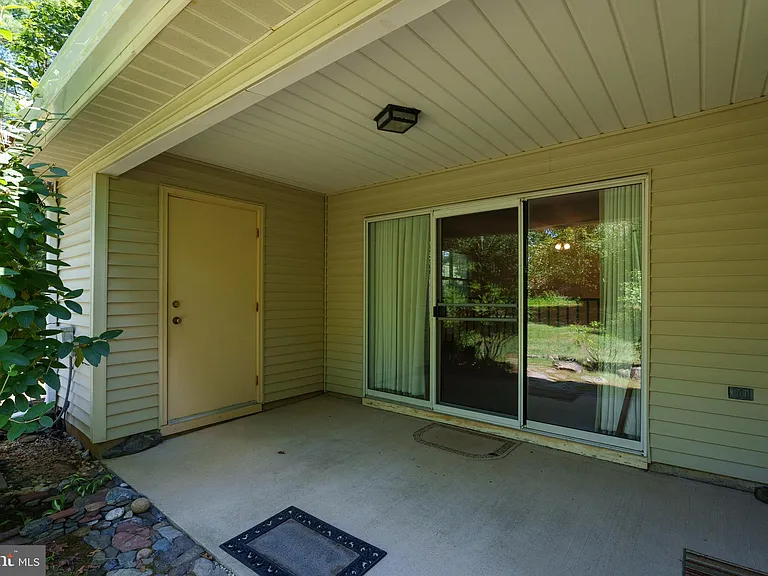11 Abelia Ct — Photo 3