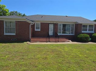 1120 Fenwick Pl, Nichols Hills, OK 73116
