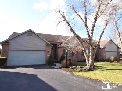 6613 Gleneagles Cir, Temperance, MI, 48182