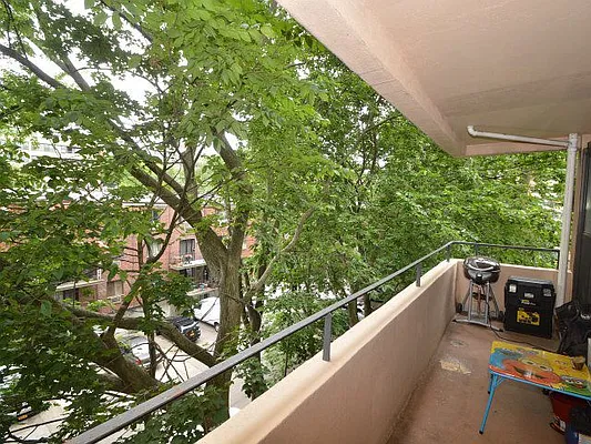 Sold by Keller Williams Realty Landmark | media 28