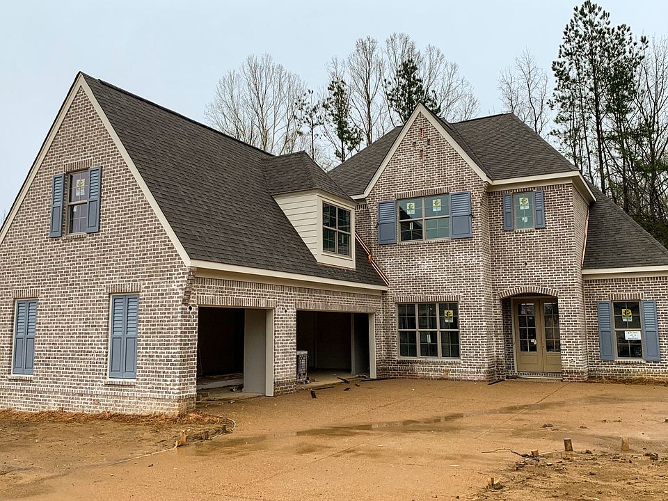 1st image of 125 Magnolia Ln
