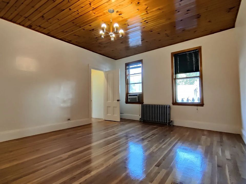 1st image of 1-236 Cypress St #1