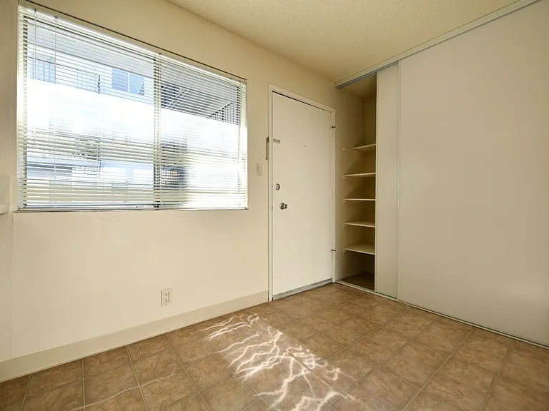 2725 Haste St. — Photo 9