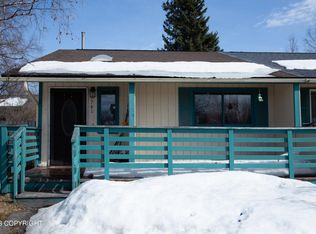 7741 Hill View Cir, Anchorage, AK 99507