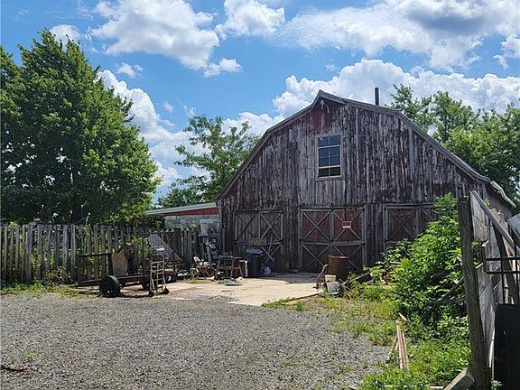 2nd image of 15115 Township Road 215