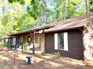 220 Huntcliff Ct, Fayetteville, GA 30214