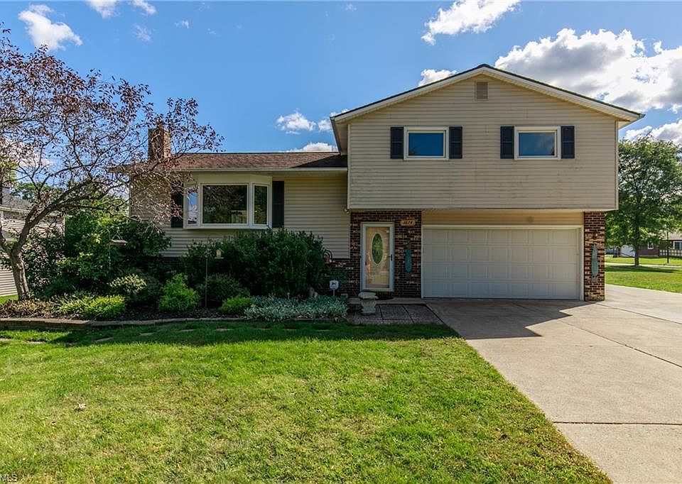 1st image of 1674 Belfair Dr