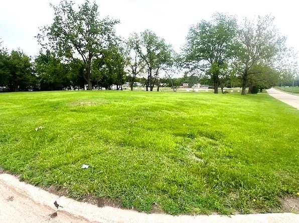 325 College St, Boone, IA 50036