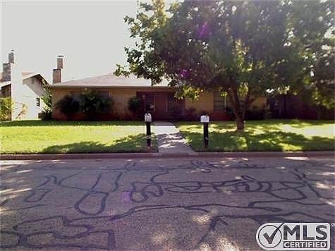 2nd image of 977 Minter Ln