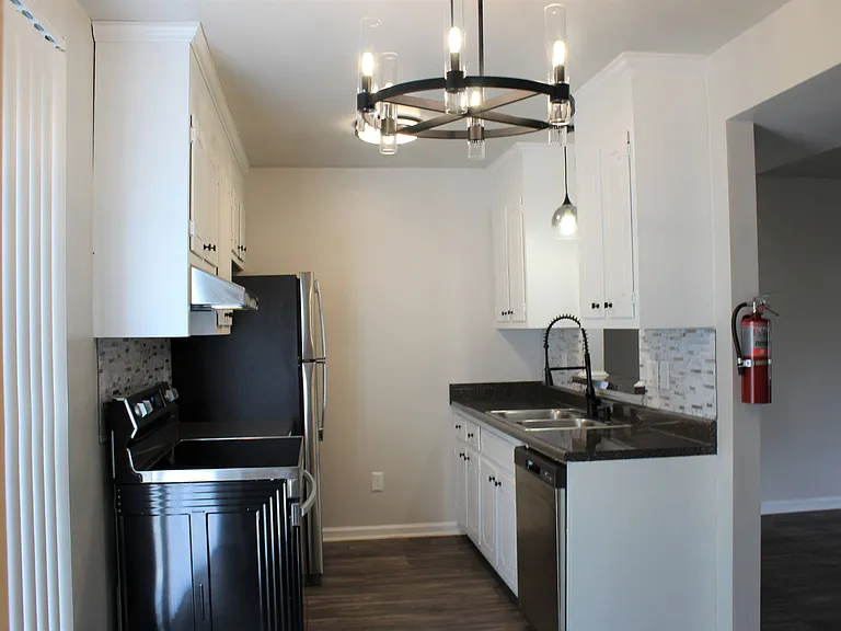 Canterbury Townhomes