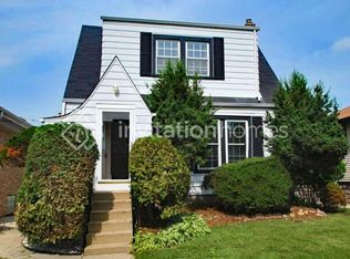 3242 N Oconto Ave, Chicago, IL