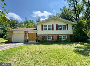 1353 Heartwood Dr, Cherry Hill, NJ 08003
