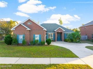 1525 Wateroak Dr, Lynn Haven, FL 32444