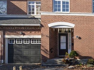 144 Deercroft Ave, Ottawa, ON K2J5H9