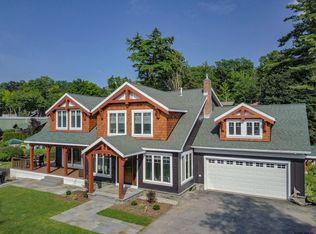 8 Rose Point Ln, Lake George, NY 12845