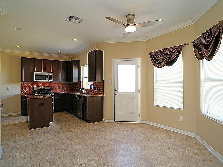 19710 Allenwick Hills Ct — Photo 5