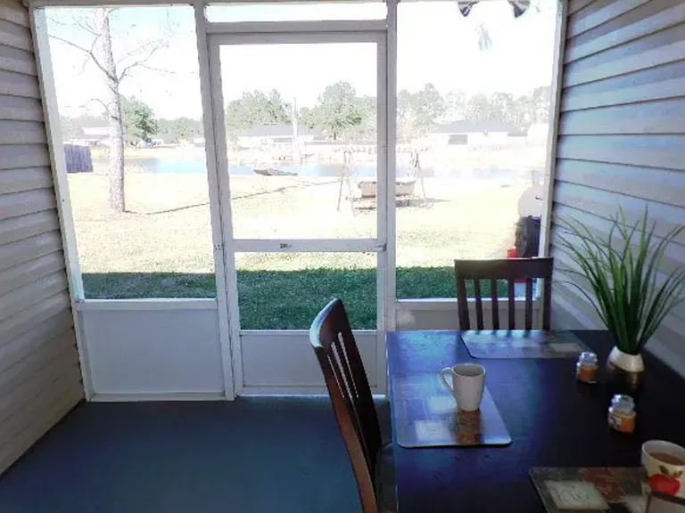 70 Mill Pond Pl — Photo 10