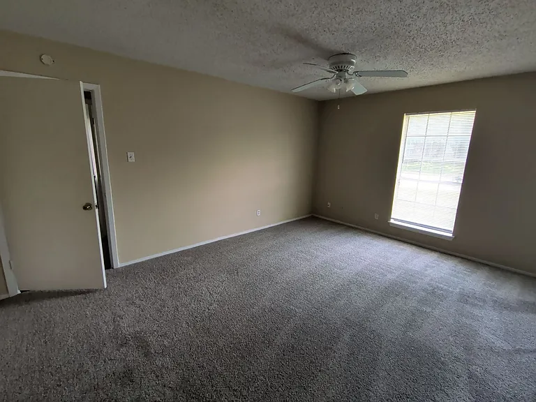 4329 Segura Ct S — Photo 16