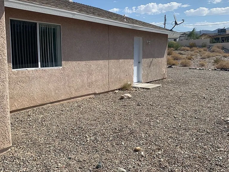 2870 Winterhaven Ct — Photo 21