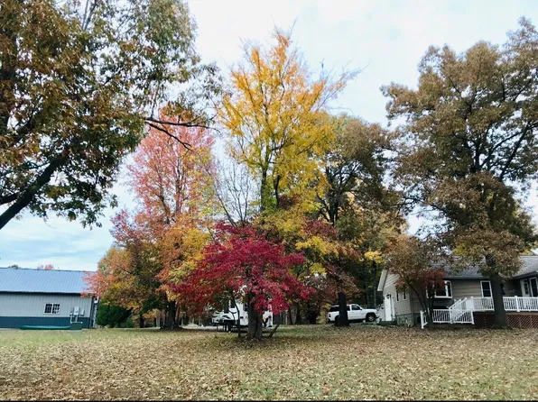 447 Drivers Rd, Calvert City, KY 42029