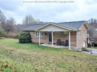 5217 Kelly Rd, Charleston, WV 25313