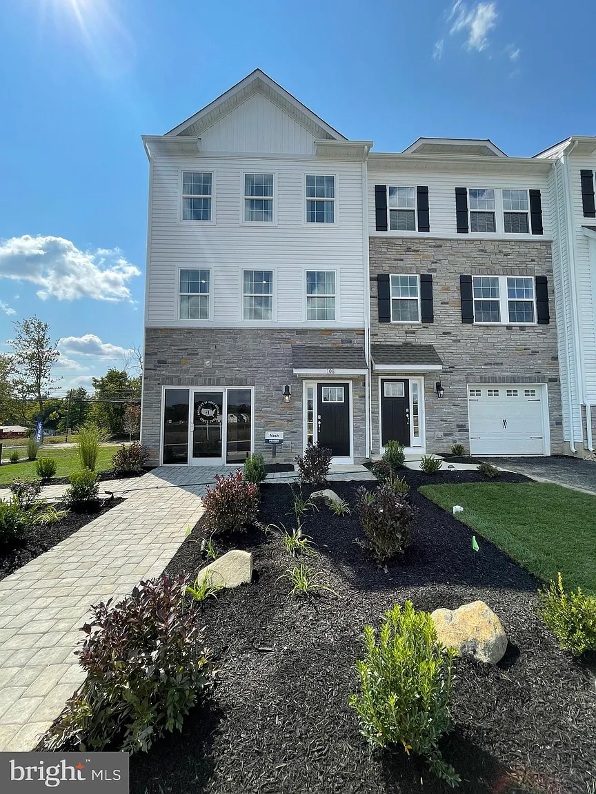 112 Bell Ct photo 1