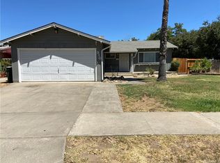 910 Sydney Ln, Merced, CA
