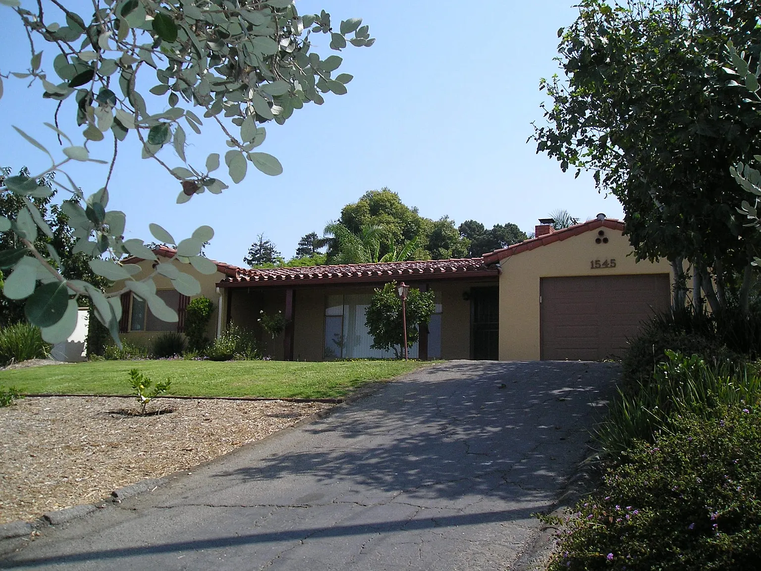 2 bed, 2.5 bath, 1656 sqft, $3,650 — Photo 3