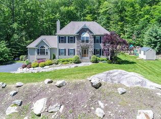 44 Fox Run, Monroe, CT 06468