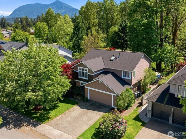 225 SE 10th Circle, North Bend, WA 98045