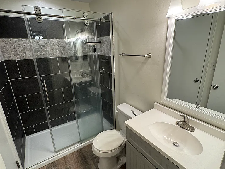 436 Lees Mill Dr — Photo 8