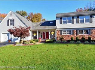 11 Fairfield Ct, Manalapan, NJ