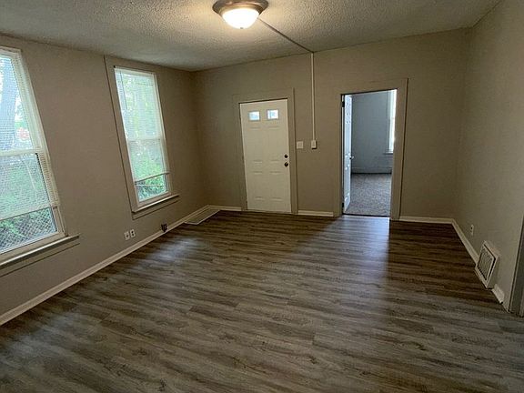 2nd image of 1213 Washington Ave