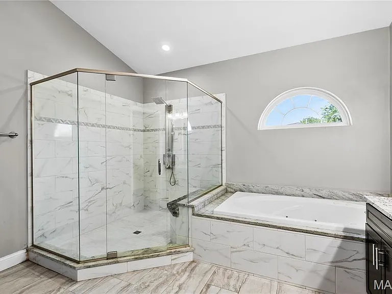 14286 Harmony Meadow Ct — Photo 32