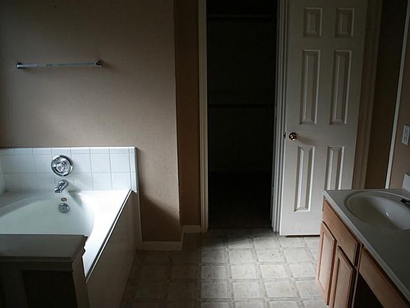 Master bath with double vanity!