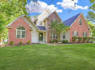 305 Crimson Oak Ct, Joplin, MO 64801