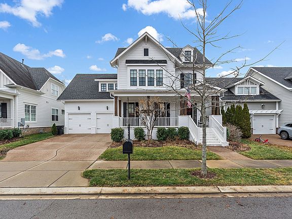 2nd image of 3036 Blossom Trail Ln