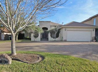 209 False Bay Ct, Laredo, TX 78041