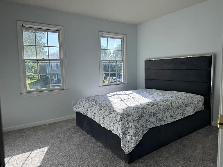 526 Matthew Dr — Photo 7