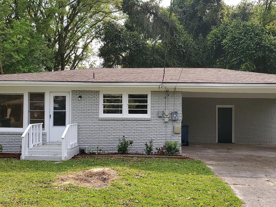 1st image of 109 Belle Dame Dr