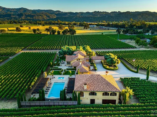 1480 Tubbs Lane, Calistoga, CA 94515