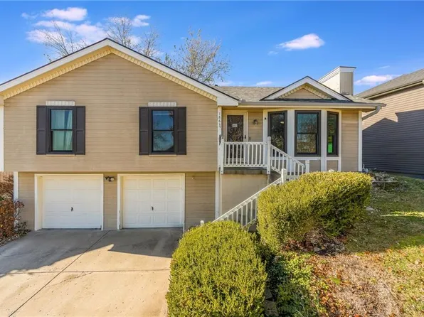 1863 Claywoods Pkwy, Liberty, MO 64068