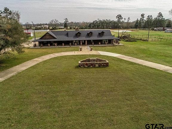 2nd image of 261 County Road 112